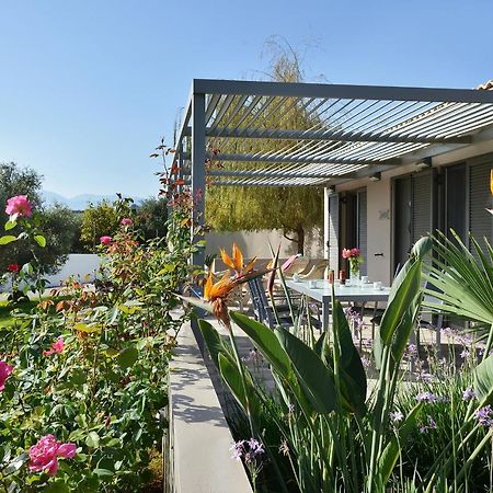 Stalós Alexandra'S Garden Houses מראה חיצוני תמונה